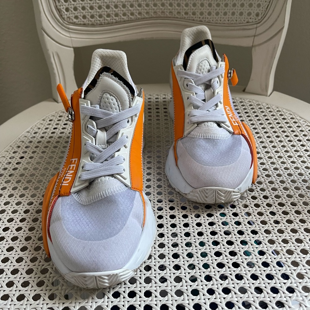 FENDI Colorblock Pattern Sneakers - Picture 2 of 8